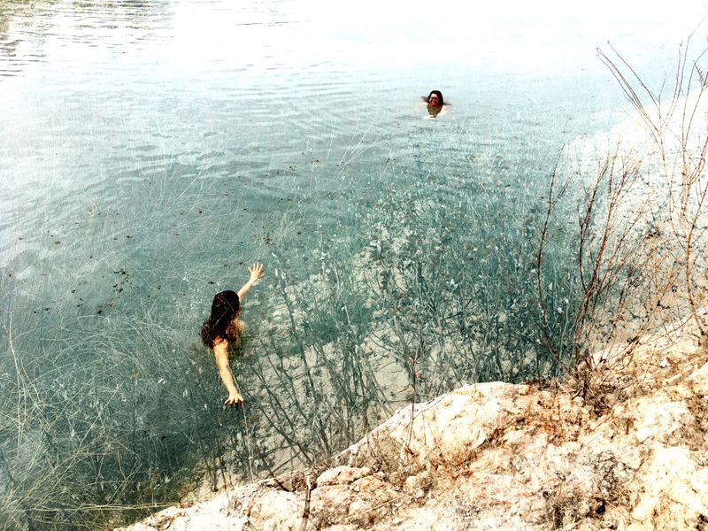 © Laurene Praget - 15 - Adriana (CR) y Lucía (ESP), Zújar, Granada, España