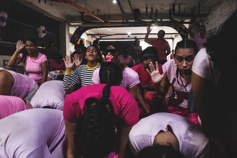 © Ana Maria Arevalo Gosen - Image from the Días Eternos photography project