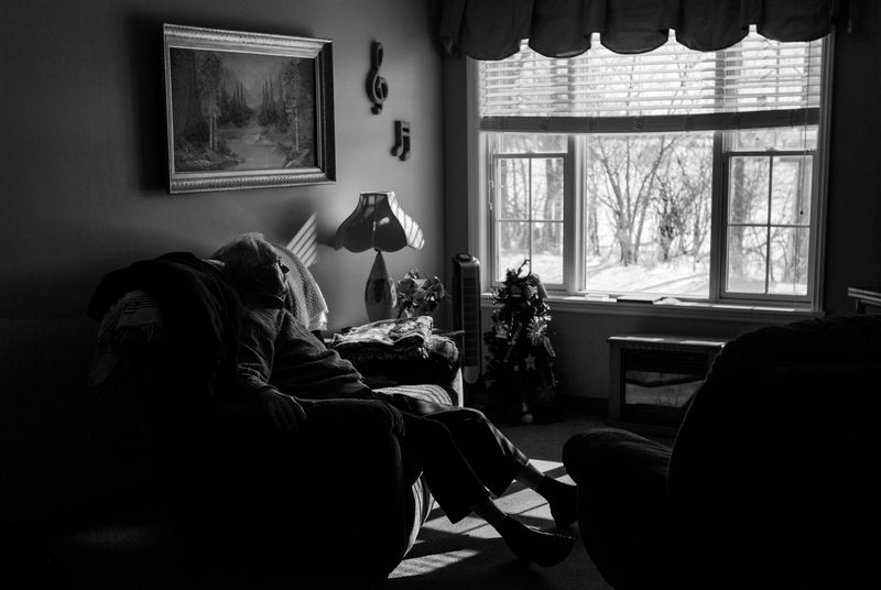 © Allison Hess - Image from the A Light in the Dark photography project