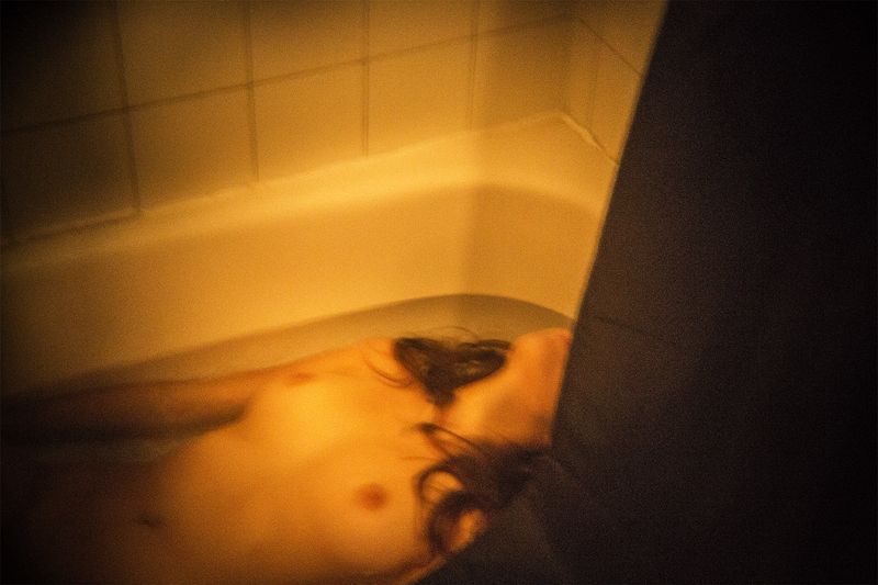 © Thibaut Ketterer - Image from the Roommates photography project