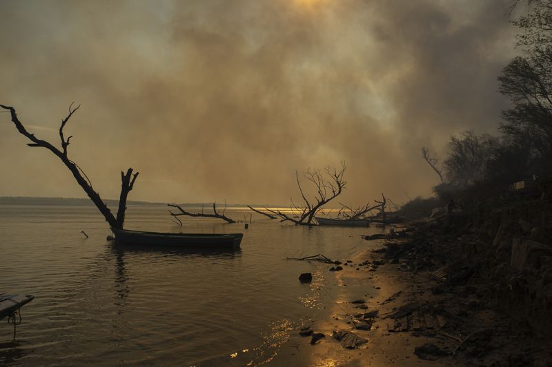 © Sebastian Lopez Brach - Image from the Rio Adentro photography project