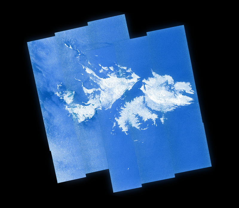 © Luciana Demichelis - Image from the The earth is a satellite of the moon photography project