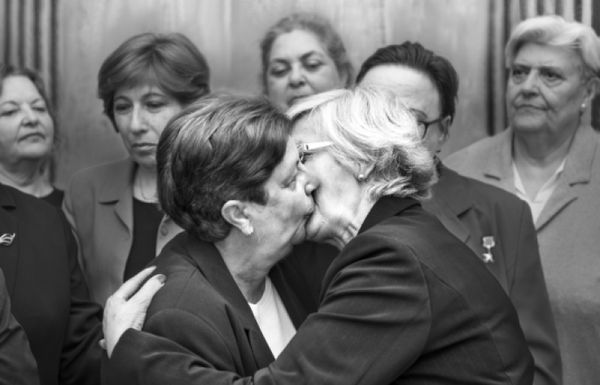© Ana Amado - The Socialist Fraternal Kiss between Lyudmila Brezhnev and Erica Honecker, 1979.