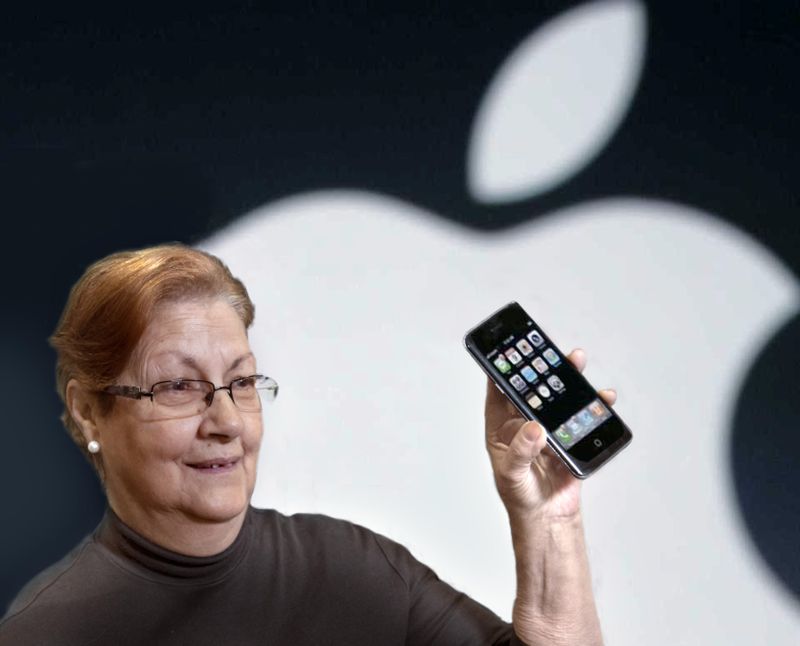 © Ana Amado - Steph Jobs introduces the first iPhone. 2007.