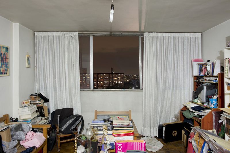 © Adam Wiseman - Image from the Windows of Tlatelolco photography project
