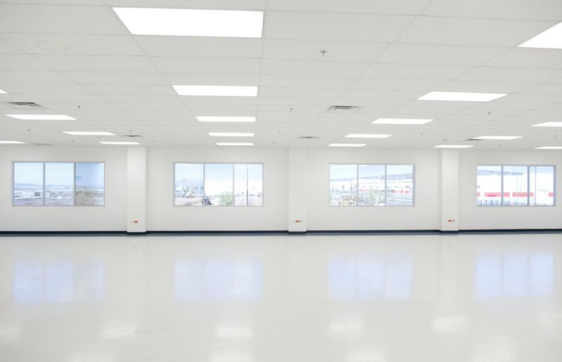 © Adam Wiseman - Image from the Factory Walls photography project