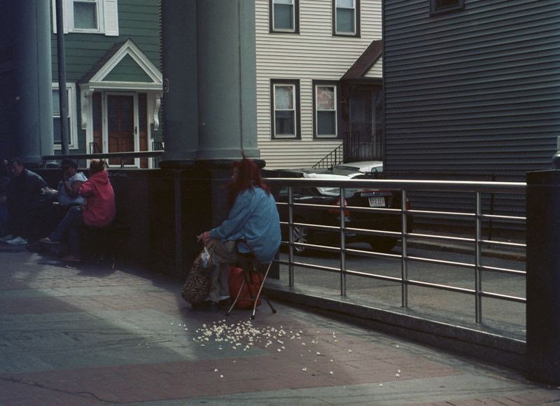 © Myriam Taleb - Watching the Birds and the Passer Byers