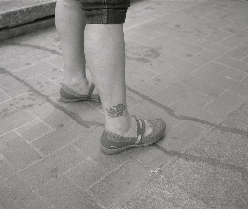 © Myriam Taleb - Image from the Walking Around Documenting Permanence photography project