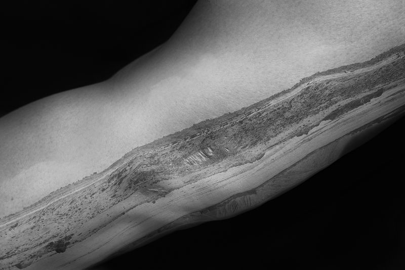 © sandra paul - Image from the ADHERENCES ET SIGNES INDELEBILES photography project