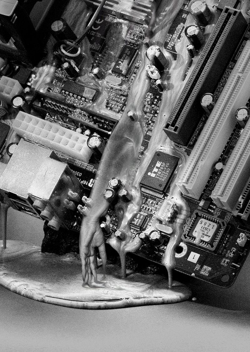 © Anna Revesz - Image from the Divine Machina photography project