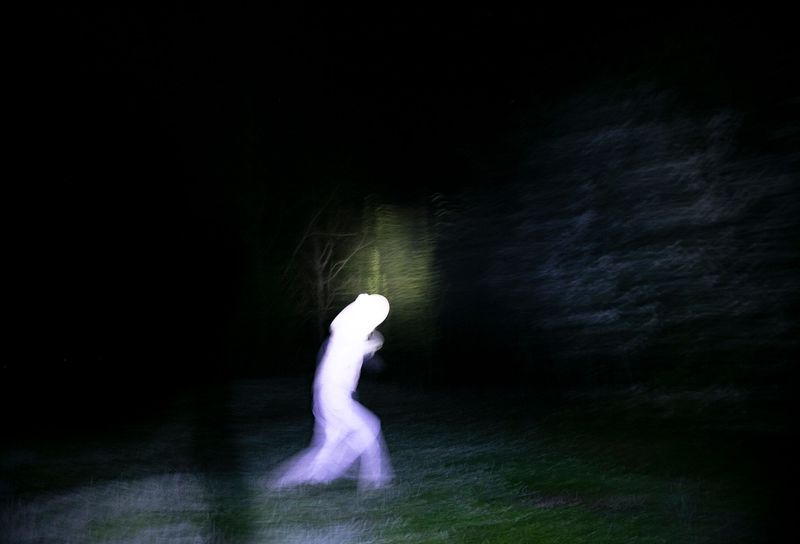 © Daria Nazarova - Image from the My boyfriend is an alien photography project