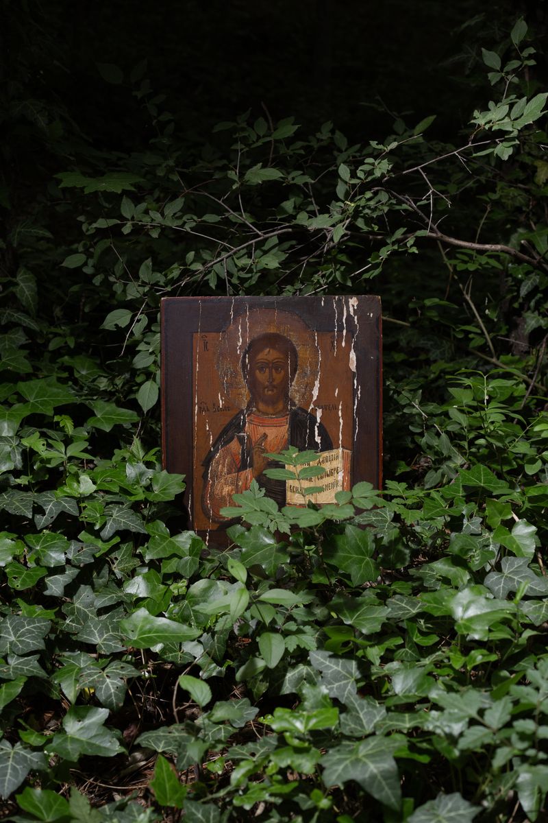 © Daria Nazarova - Image from the Embrace the void photography project