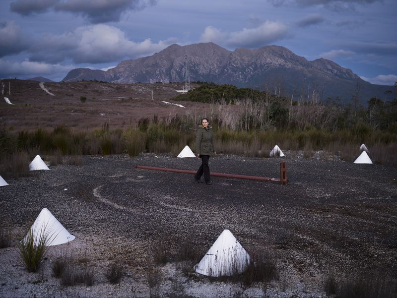 © Sarah Rhodes - Image from the A Surrounded Beauty photography project