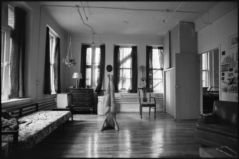 © Isabel Barton - Headstand Self Portrait - Waverly Place Loft, Manhattan / 1976