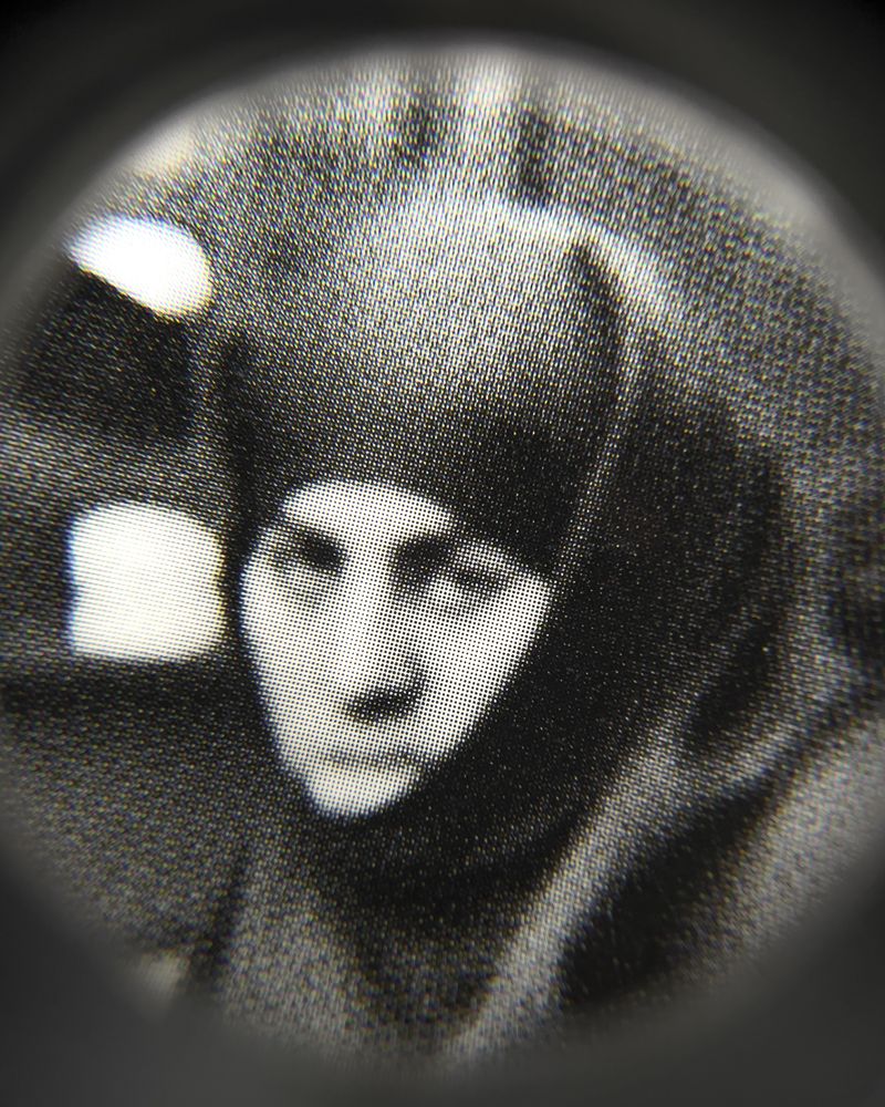 © Amin Yousefi - Image from the Eyes Dazzle as They Search for the Truth photography project