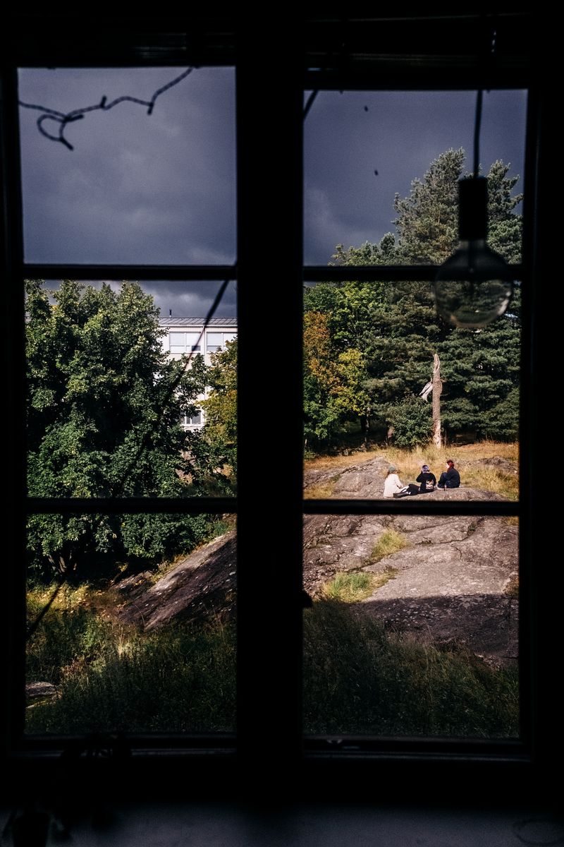 © Emine Gozde Sevim - Untitled from the series, Sininen Hetki, 2026. (High school pupils, lunch break).