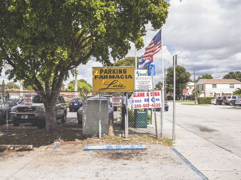 © Solange Adum Abdala - Image from the Swamp city photography project