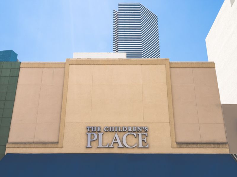 © Solange Adum Abdala - Image from the Swamp city photography project