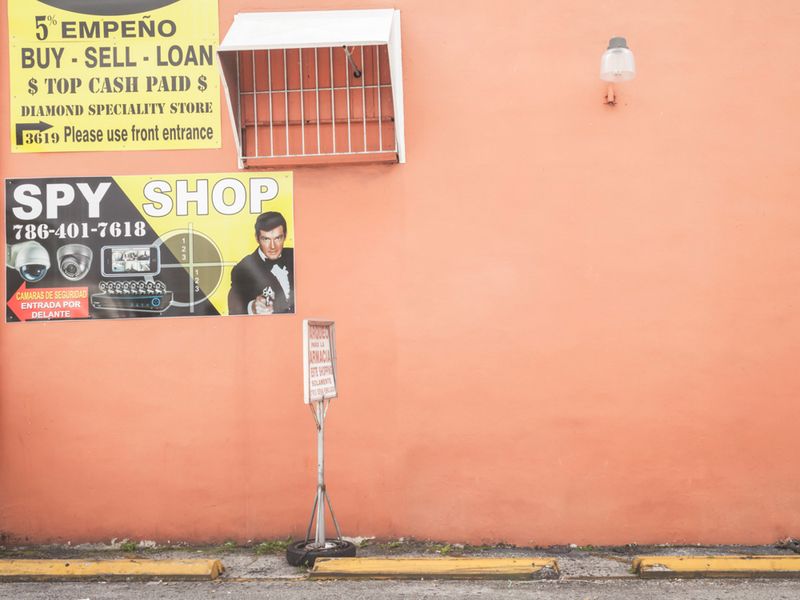 © Solange Adum Abdala - Image from the Swamp city photography project