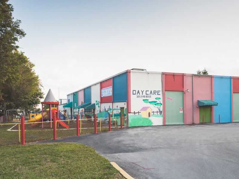 © Solange Adum Abdala - Image from the Swamp city photography project