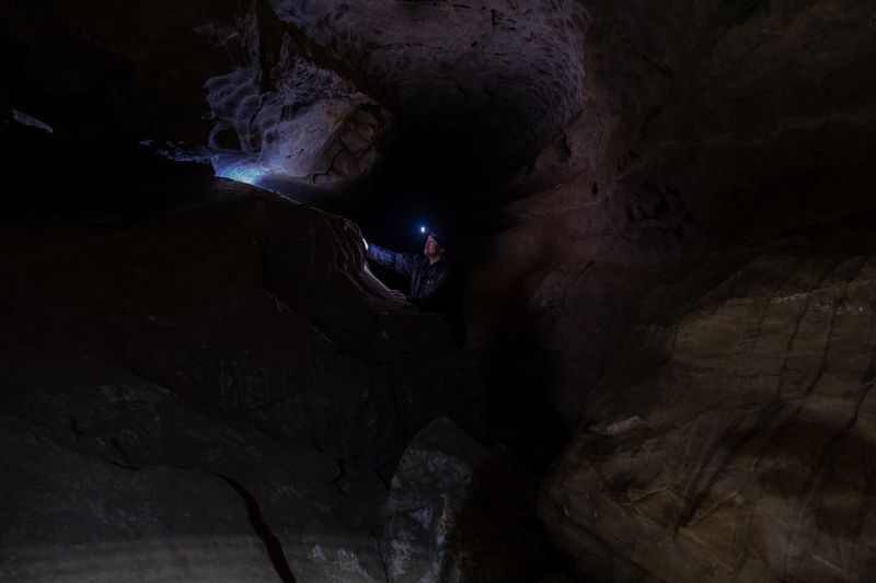 © Ekaterina Balaban - Image from the The sea is rough photography project