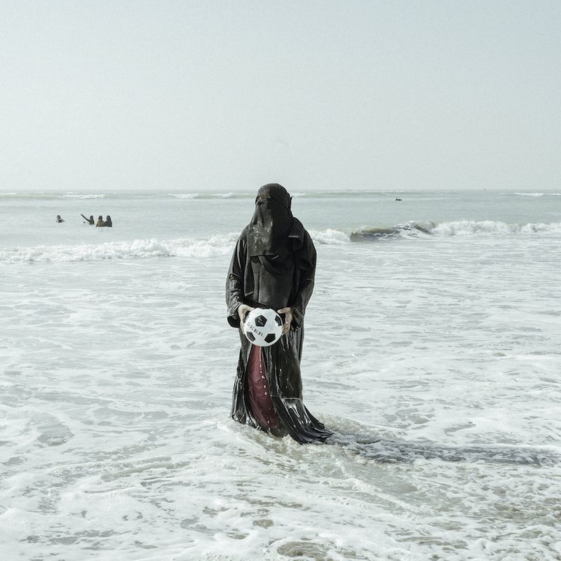 © Ismail Ferdous - Image from the Sea Beach photography project