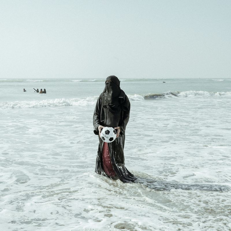 © Ismail Ferdous - Image from the Sea Beach photography project