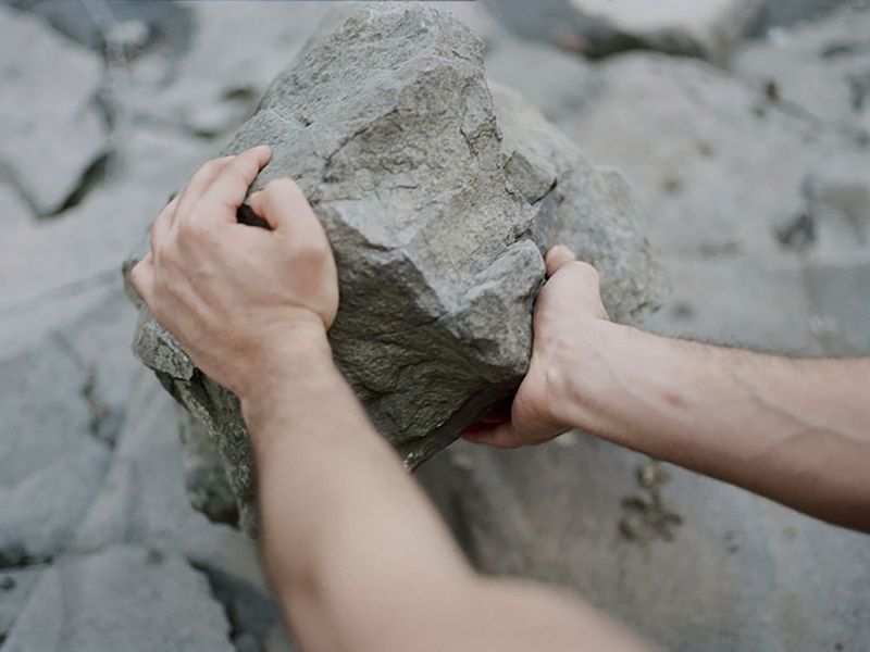 © Lidewij Mulder - Moving rocks, Kingston, New York, 2024