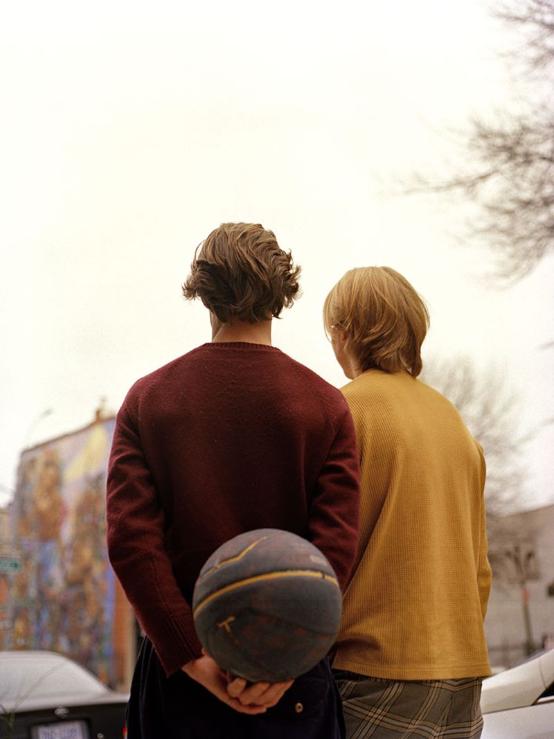 © Lidewij Mulder - Will and Owen after playing basketball, Brooklyn, New York City, 2024