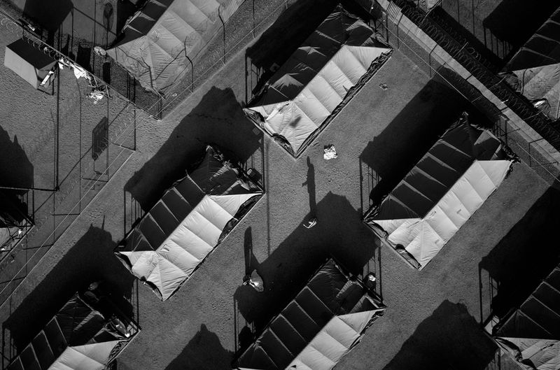 © Tomas van Houtryve - Image from the Blue Sky Days photography project