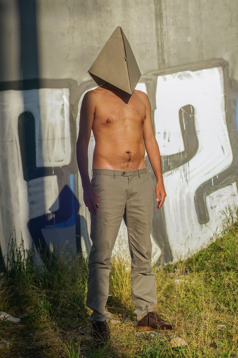 © Emilio Nasser - Image from the Shipwreck of Dreams photography project