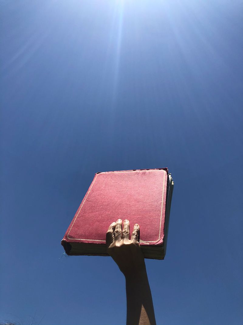 © Emilio Nasser - Image from the Siesta photography project