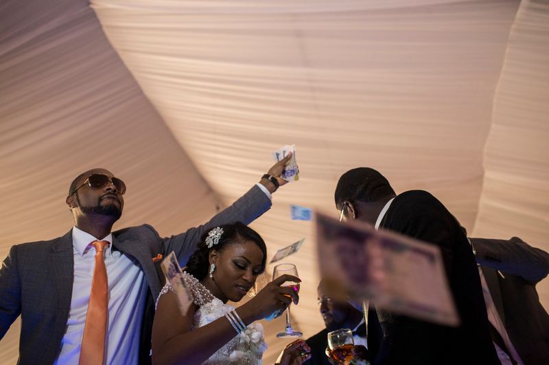 © Glenna Gordon - Image from the Naira Wedding: Marriage and Money in Nigeria  photography project
