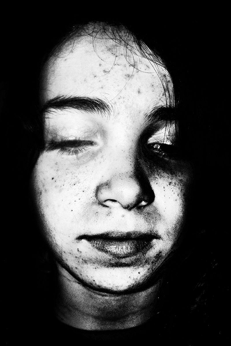 © Fatima Abreu Ferreira - Image from the How to disappear completely photography project