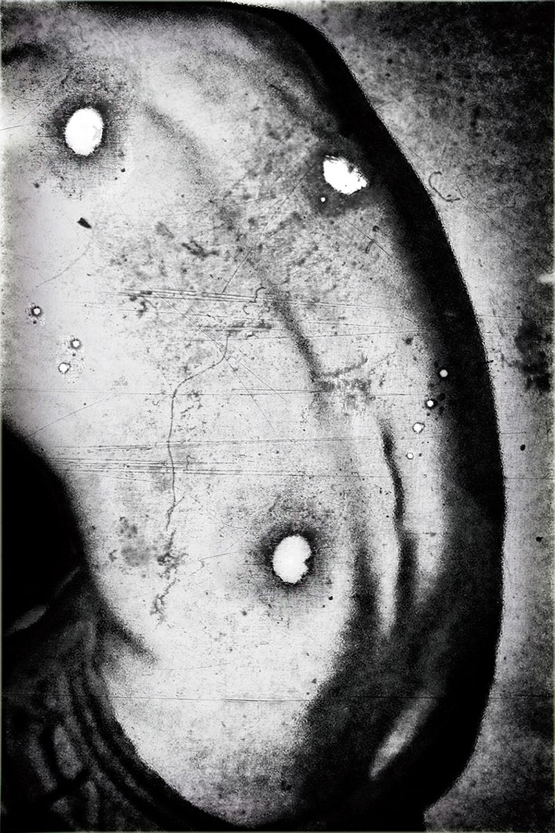 © Fatima Abreu Ferreira - Image from the How to disappear completely photography project