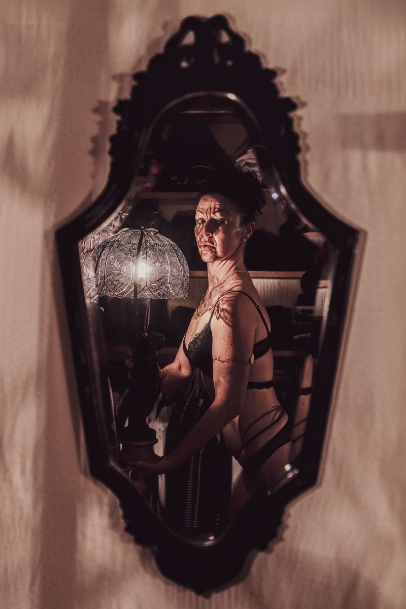 © Ashey Karrell - Image from the Living Art photography project