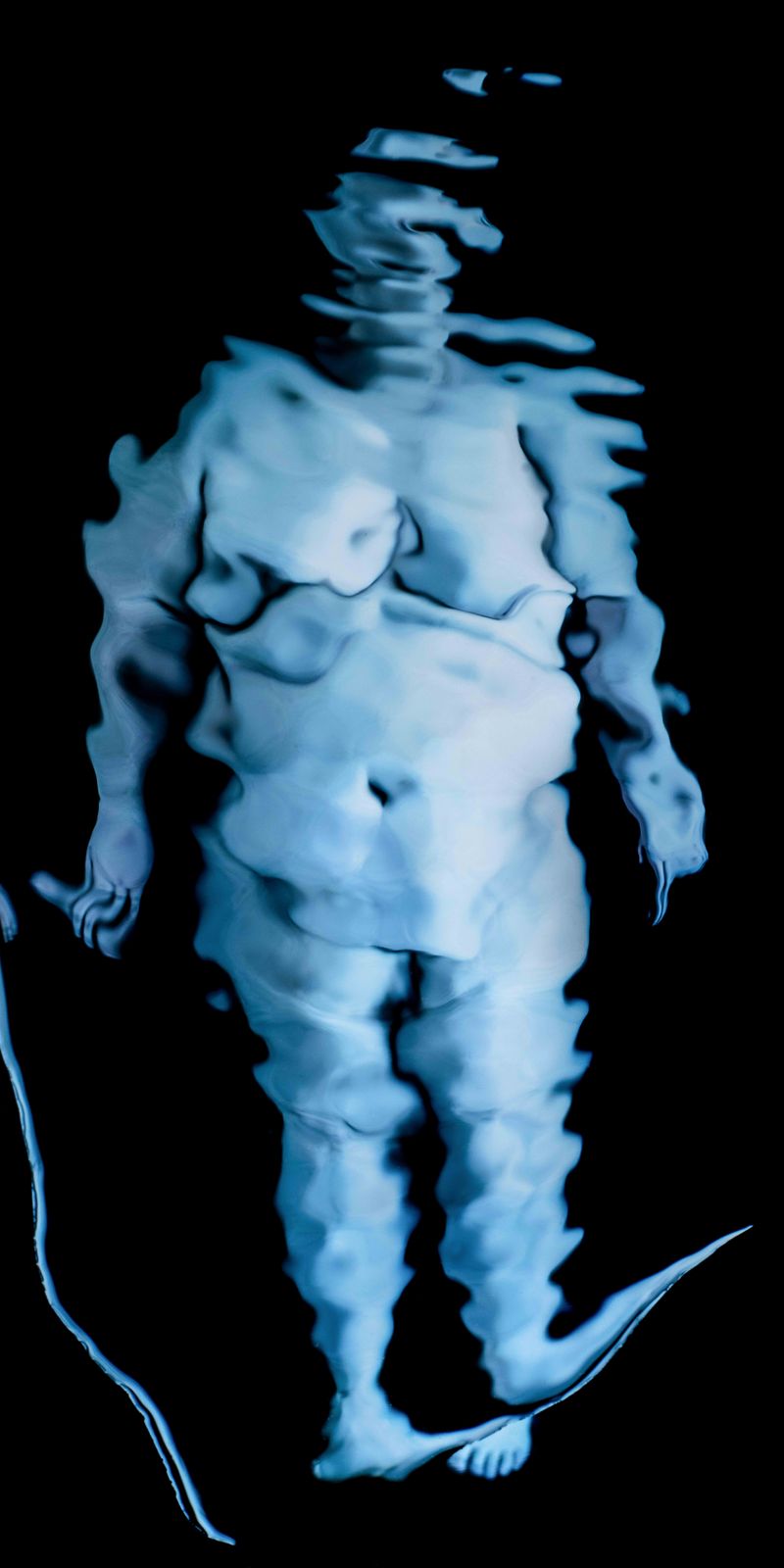 © Anna Maggy - Image from the The Perfect Body photography project