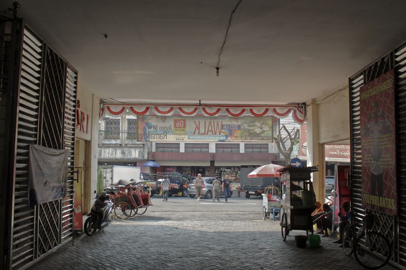 © Vivi Shofiyah - Rejowinangun Market is located in South Magelang, Magelang City, Central Java, Indonesia.