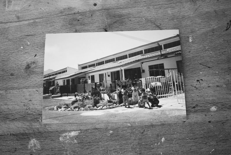 © Kar Lai Low - The girl on the left side