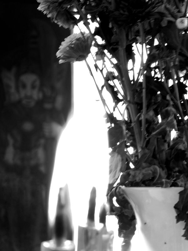 © Kar Lai Low - Image from the Echoes of Distance photography project