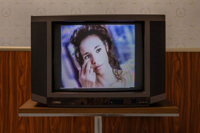 © Verdiana Albano - obsession, Germany, 2025 displayed on a CRT television.