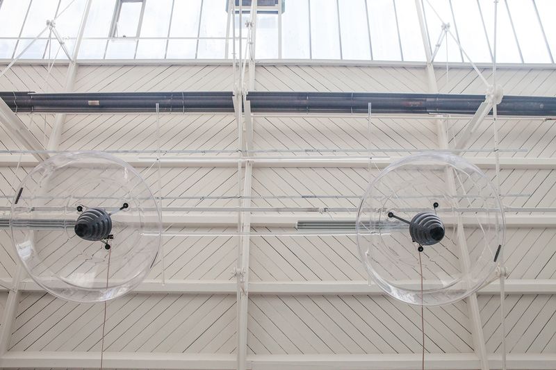 © Pauline Batista - Speaker (playing pink noise frequency) Installation shot @ Goldsmiths MFA Degree Show