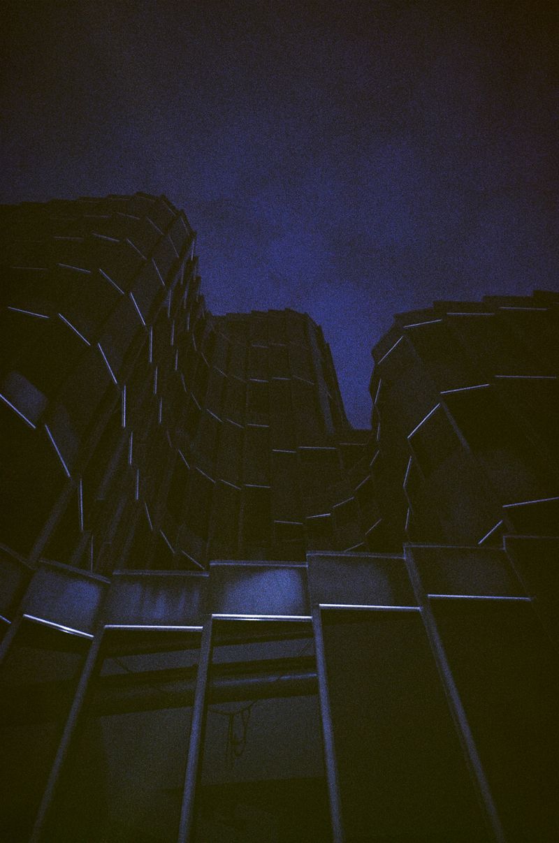 © Gala Segui - Image from the (DIST)URBE photography project