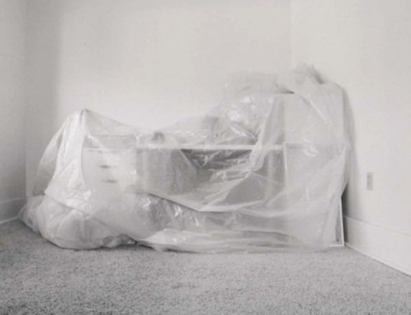 © Tara Holmes - Image from the Enfold photography project