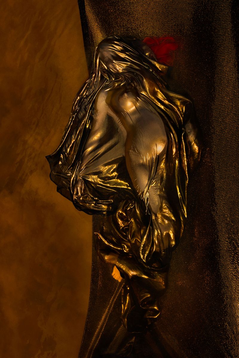 © Lilli Waters - God is a Woman