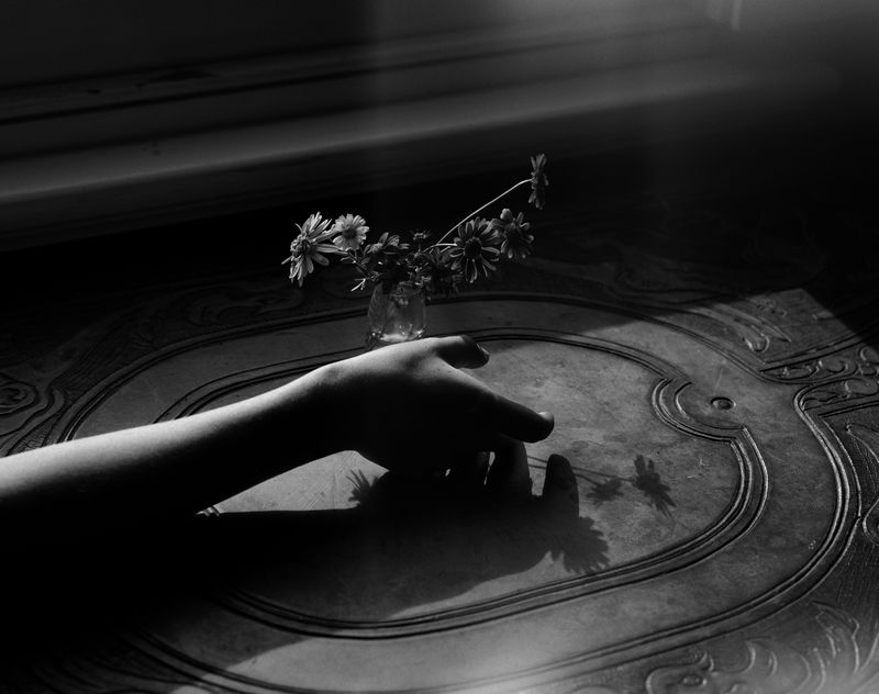 © Lilli Waters - Image from the The Kiss of Death photography project