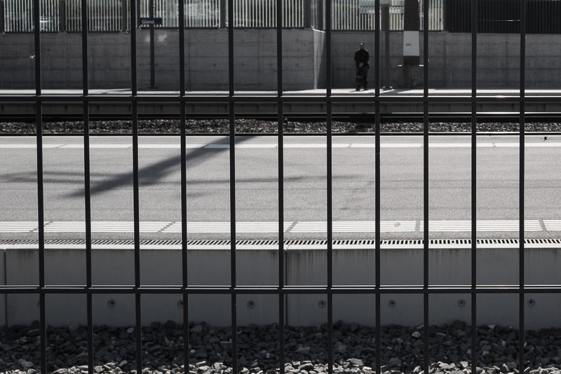 © Sandra Guldemann Duchatellier - Image from the Distance photography project