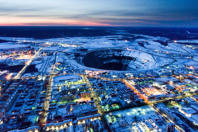 © Carlos Folgoso - Image from the The shining land photography project