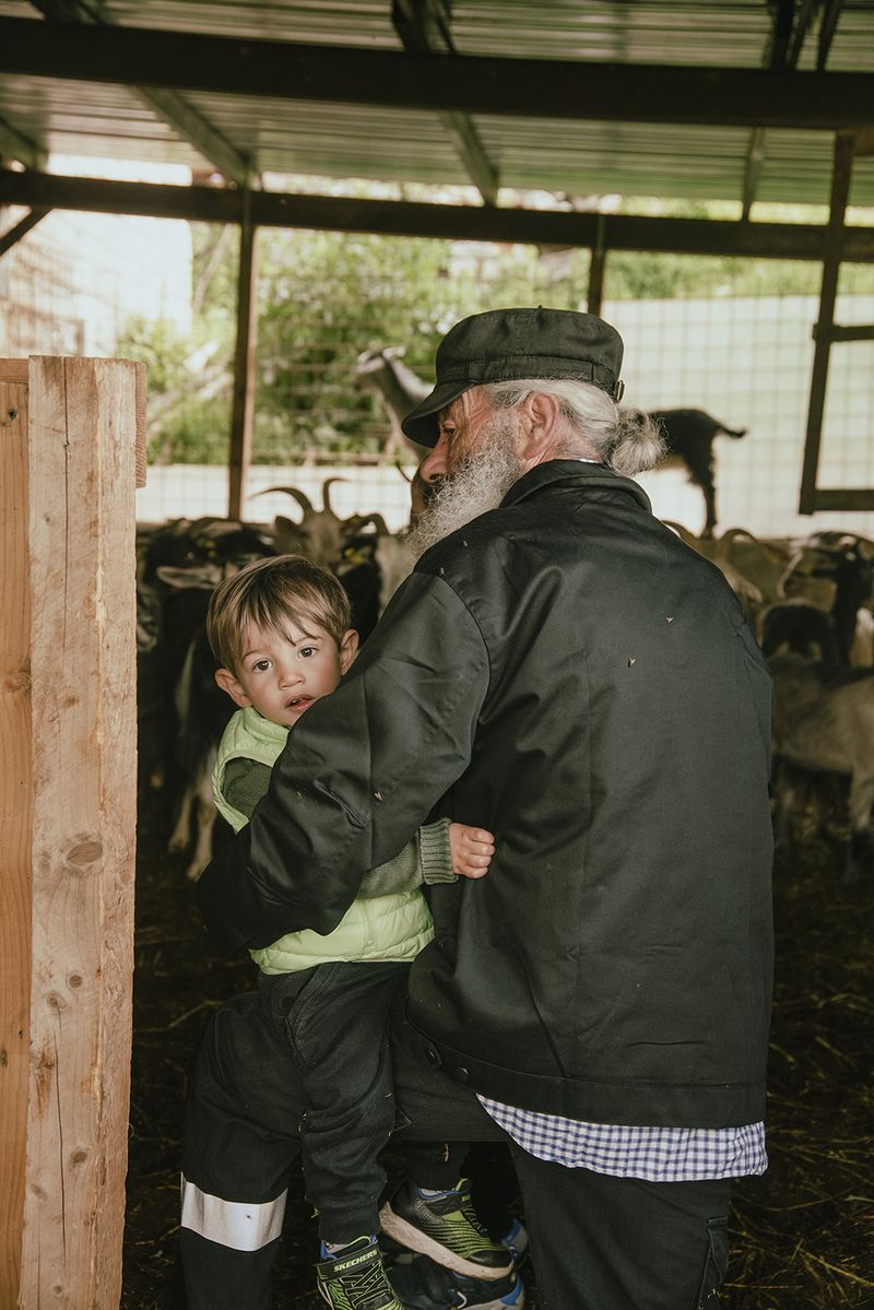 © Claudia Mann - Giordano and Emilio in Duronia. First day of transhumance.
