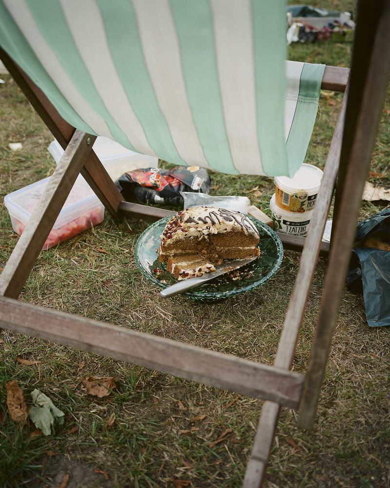 © alice zoo - Image from the But it shimmers, it does not stop photography project